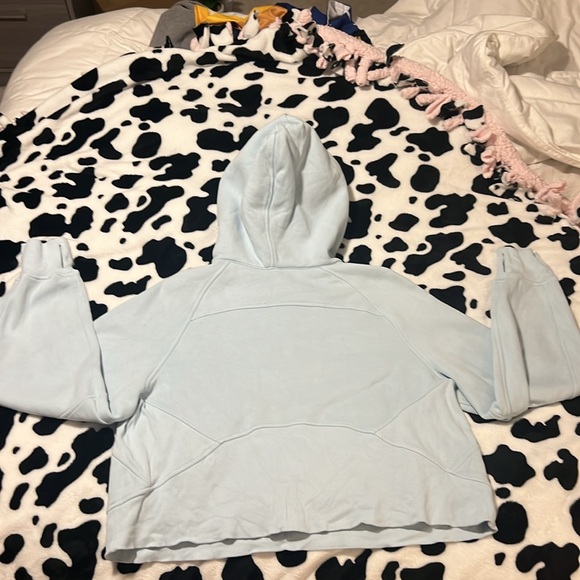 WORN ONCE Powder Blue (limited edition color) Lululemon Scuba - Picture 2 of 8